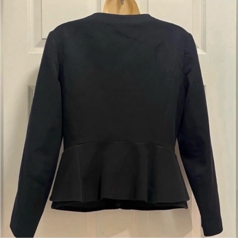 Theory Jondi Peplum Black Blazer Business/Sophisticated/Versatile- Size 8 - EUC